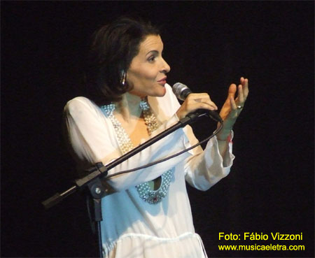 Marina Lima - Foto: Fábio Vizzoni - Site Música e Letra
